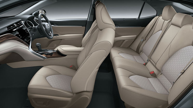 Toyota Camry Hybrid Full Luxury Interior