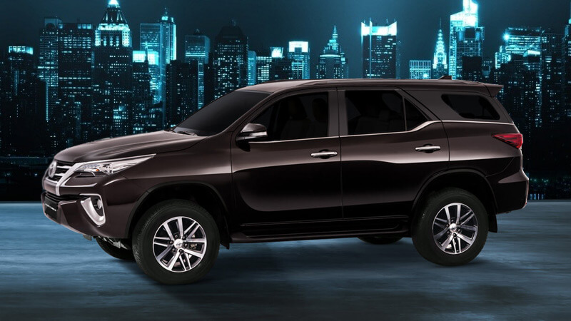 Meet With New Toyota Fortuner 2019 See Interior And